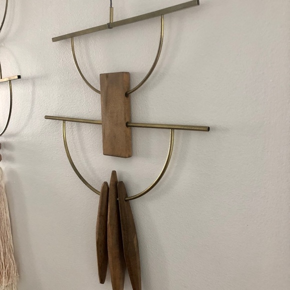 WKNDLA Large Wall Hangings HTF - Picture 4 of 5